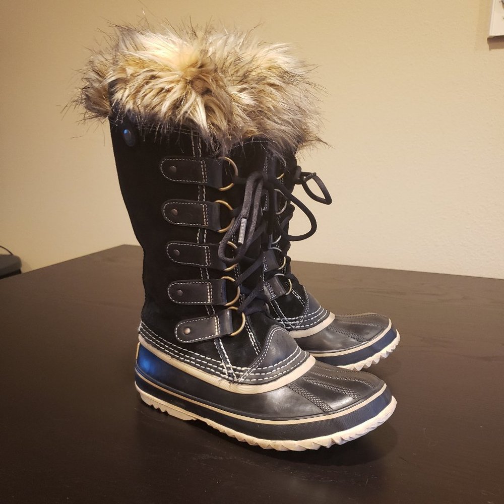 Sorel "Joan of Arctic" Boot